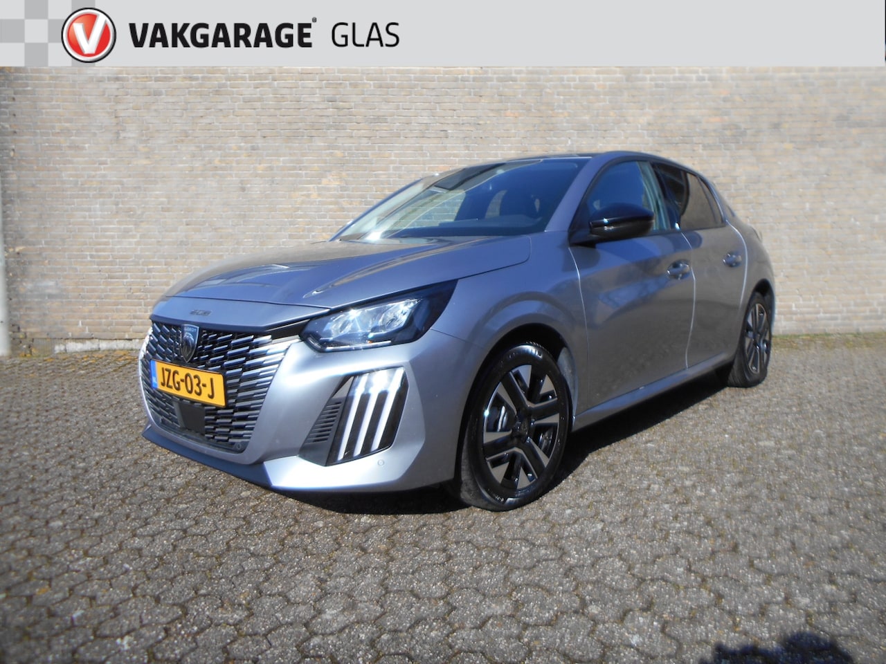 Peugeot 208 - 1.2 Hybrid 100 e-DCS6 Allure Apple Carplay - AutoWereld.nl