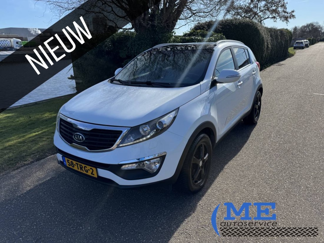 Kia Sportage - 2.0 X-clusive|pano|leer|camera|pdc - AutoWereld.nl