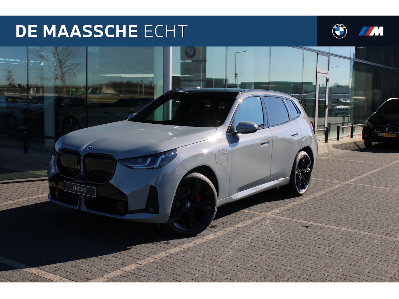 BMW X3 - 30e xDrive M Sport Automaat / Panoramadak / Trekhaak / Sportstoelen / Adaptief onderstel / - AutoWereld.nl