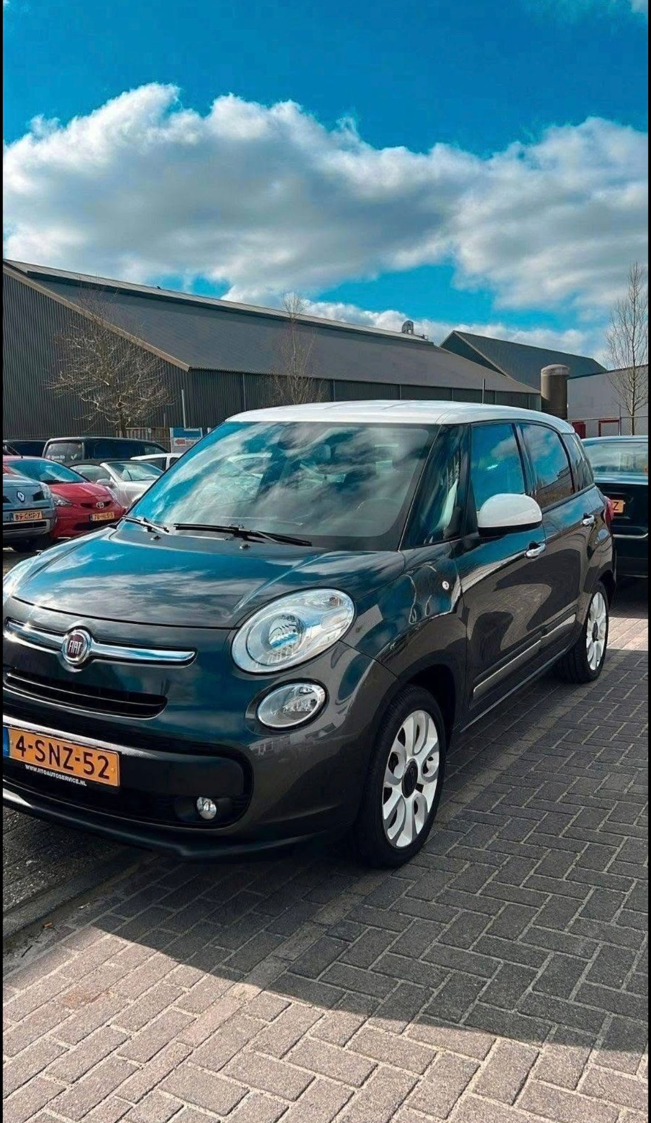 Fiat 500 L Living - 0.9 TwinAir Lounge 7p. - AutoWereld.nl