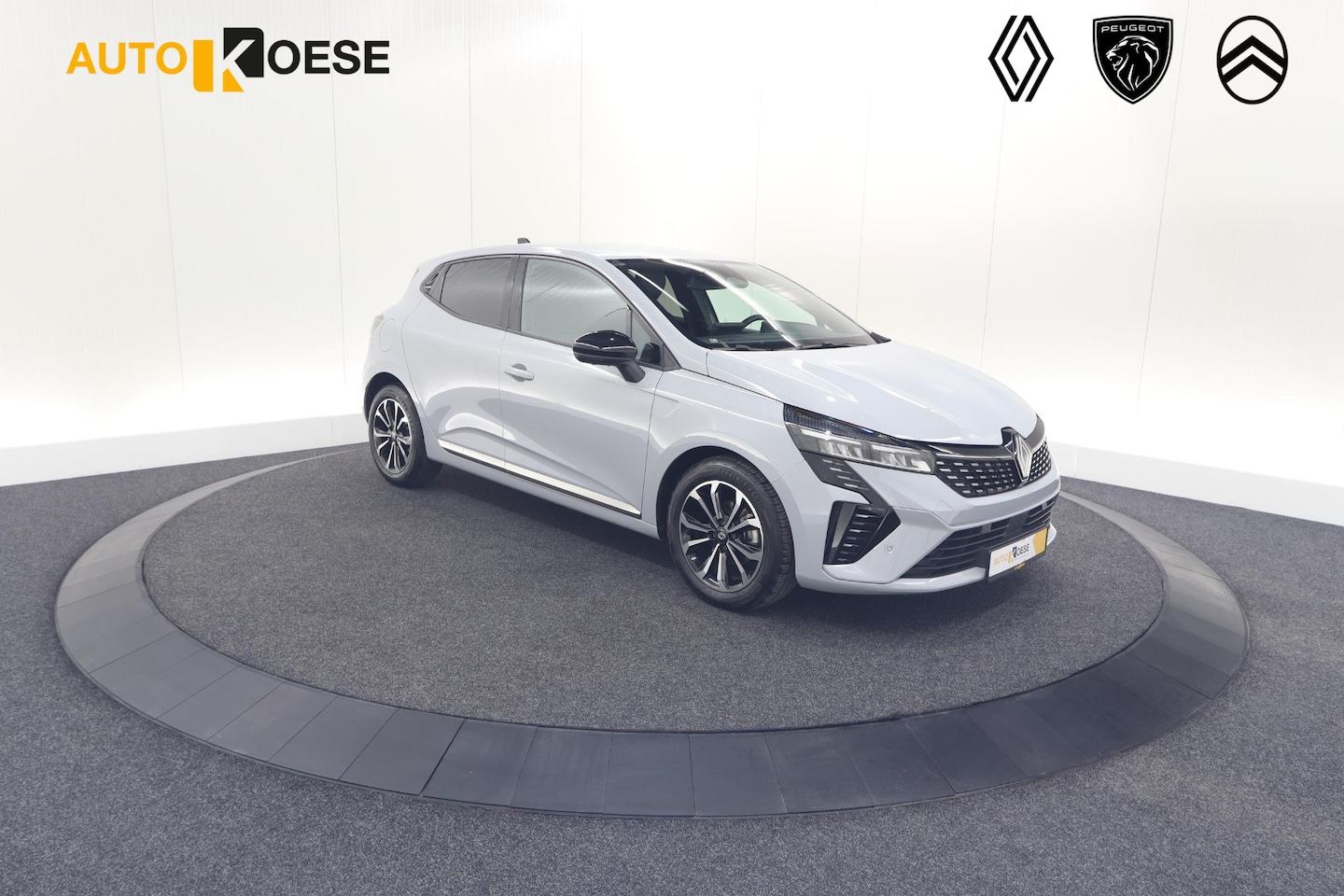 Renault Clio - TCe 90 GPF techno | 360 Camera | Adaptieve Cruise Control | 9.3 Inch Groot Scherm - AutoWereld.nl