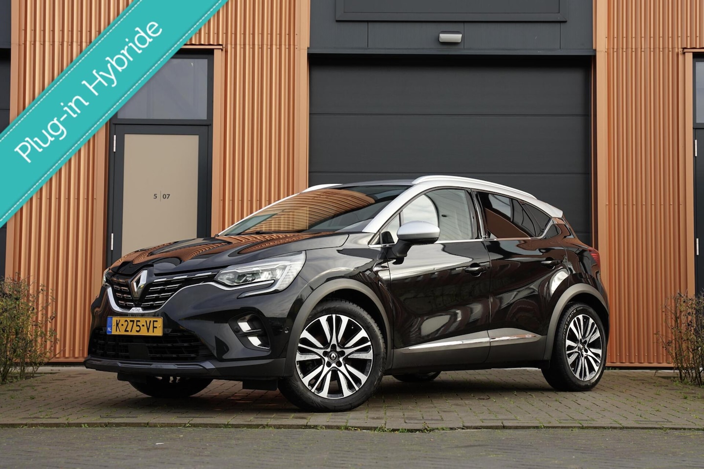 Renault Captur - 1.6 E-Tech Plug-in Hybrid Initiale Paris - AutoWereld.nl