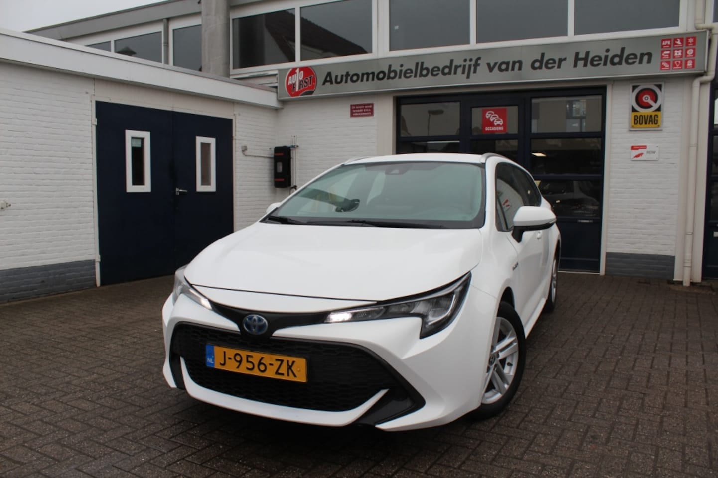 Toyota Corolla Touring Sports - 1.8 Hybrid Business 1.8 Hybrid Business - AutoWereld.nl