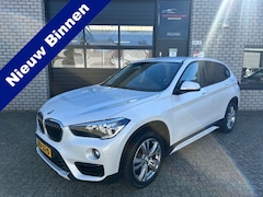 BMW X1 - sDrive18i High Executive *NAVI*STOEL VERW*TREKHAAK*CRUISE-CONTROL