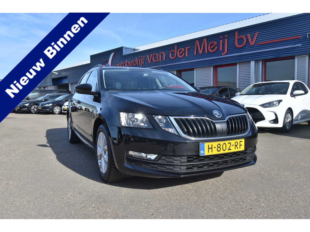Skoda Octavia Combi - 1.0 TSI Greentech Business Edition 1.0 TSI Greentech Business Edition , CLIMATR , CR CONTR , NAVI , VOOR ST VERW ,PDC A , - AutoWereld.nl