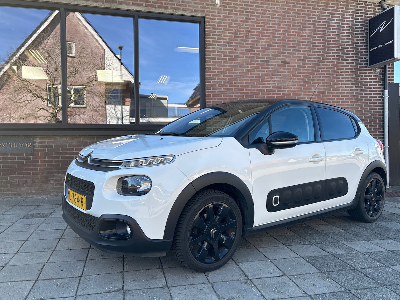 Citroën C3 - 1.2 PureTech Shine 1.2 PureTech Shine - AutoWereld.nl