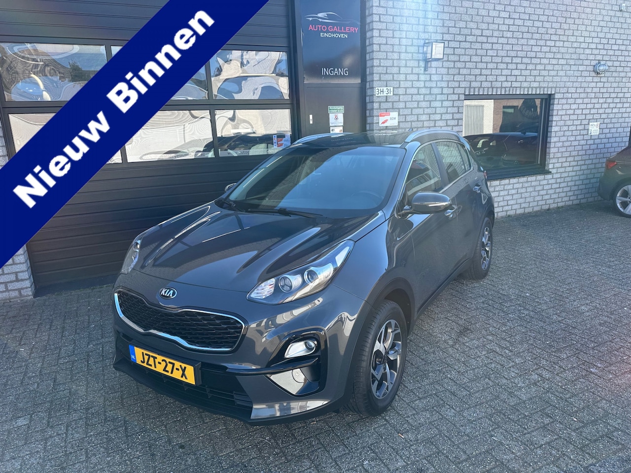 Kia Sportage - 1.6 GDI DynamicLine *NAVIGATIE*TREKHAAK*AIRCO*LM-VELGEN*CAMERA* - AutoWereld.nl