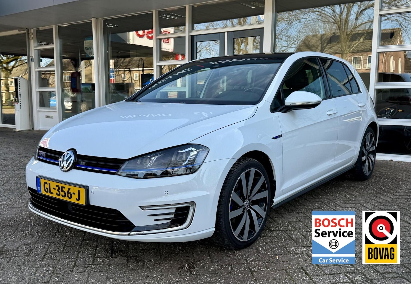 Volkswagen Golf - 1.4 TSI GTE Highline, Leer, Navi, Xenon.. - AutoWereld.nl