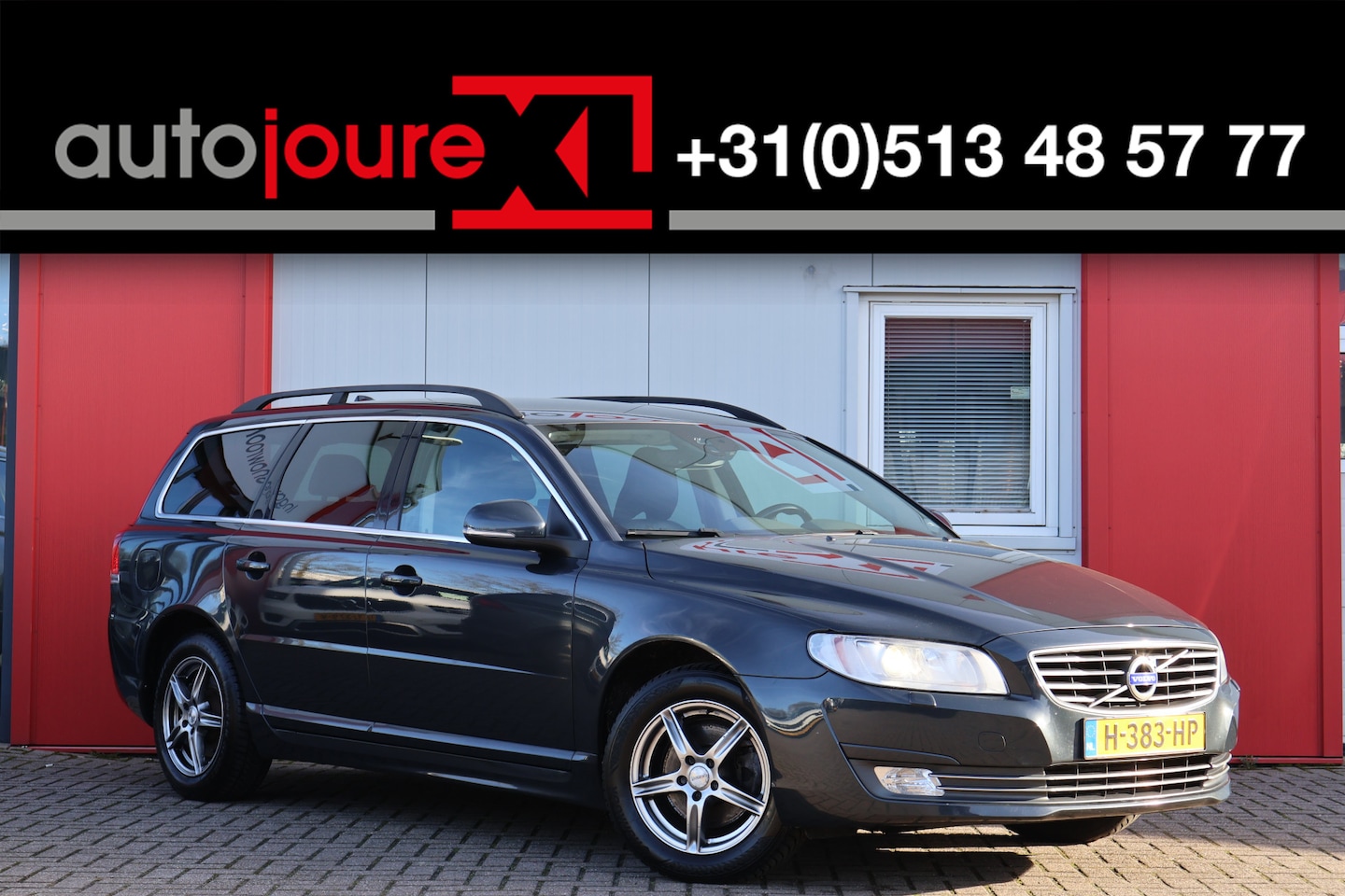 Volvo V70 - 2.0 D4 Momentum | Leder | Trekhaak | Camera | Cruise Control | - AutoWereld.nl