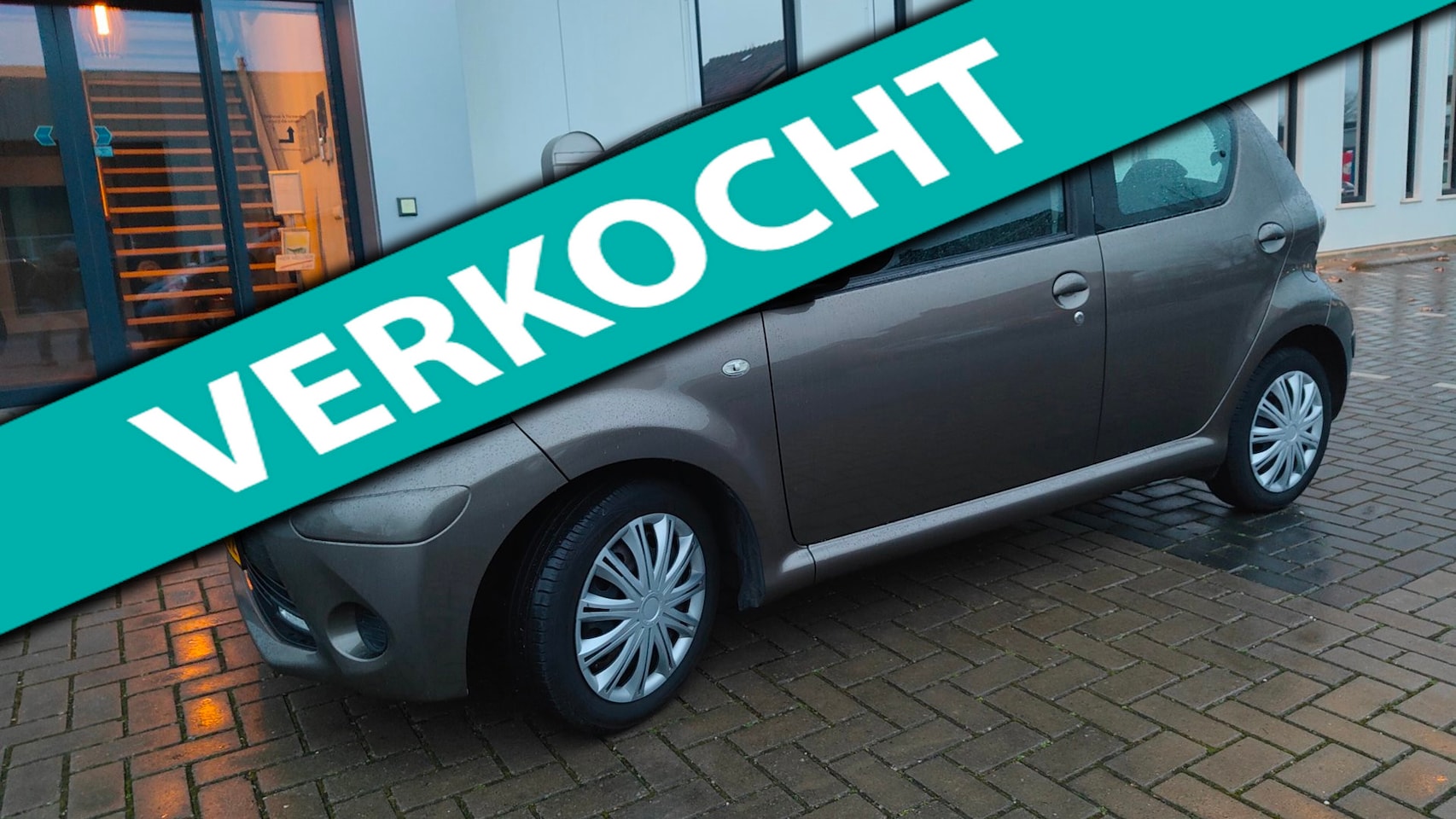 Toyota Aygo - 1.0 VVT-i Aspiration 1e eigenaar - AutoWereld.nl