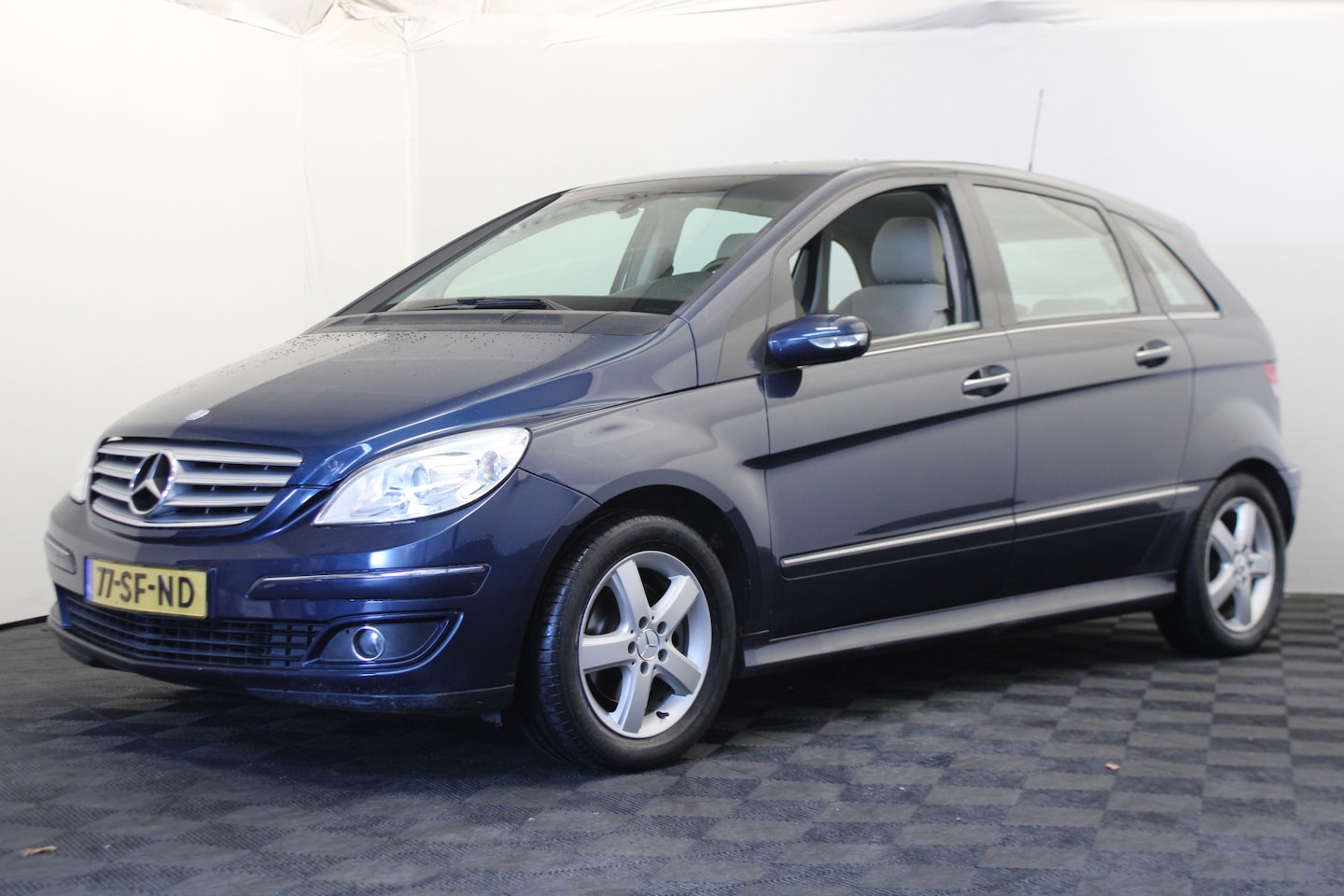 Mercedes-Benz B-klasse - 200 |Pano|Trekhaak| - AutoWereld.nl