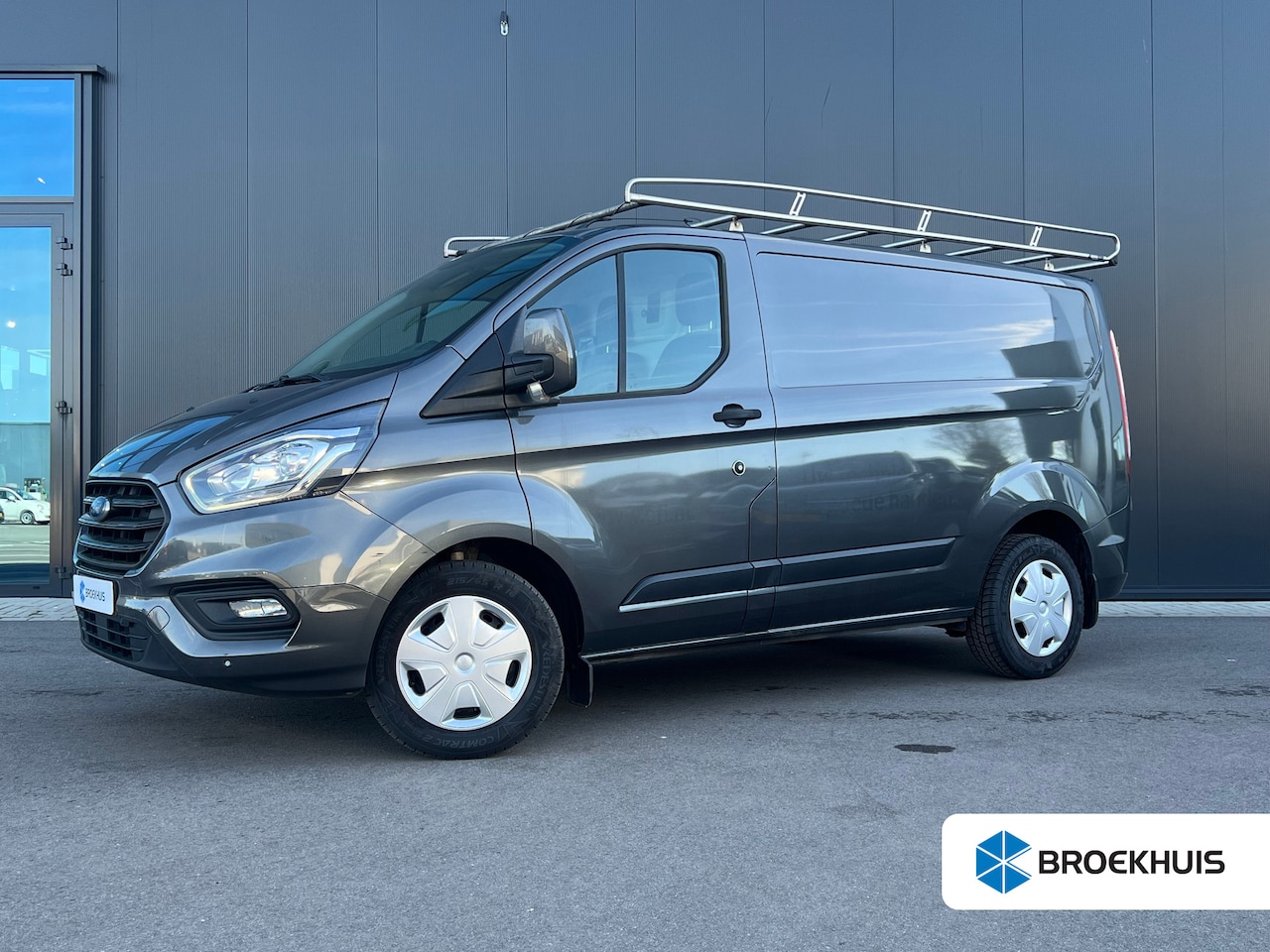Ford Transit Custom - 320 2.0 TDCI L1H1 Trend | Euro 6 | Imperiaal | Trekhaak | Airco | Multifunctioneel Stuur | - AutoWereld.nl