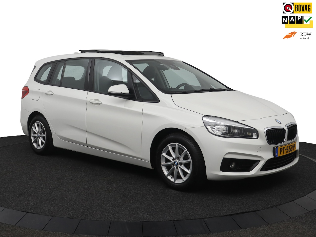 BMW 2-serie Gran Tourer - 218i High Executive I PANO I M-PAKKET I SPORTSTOELEN - AutoWereld.nl