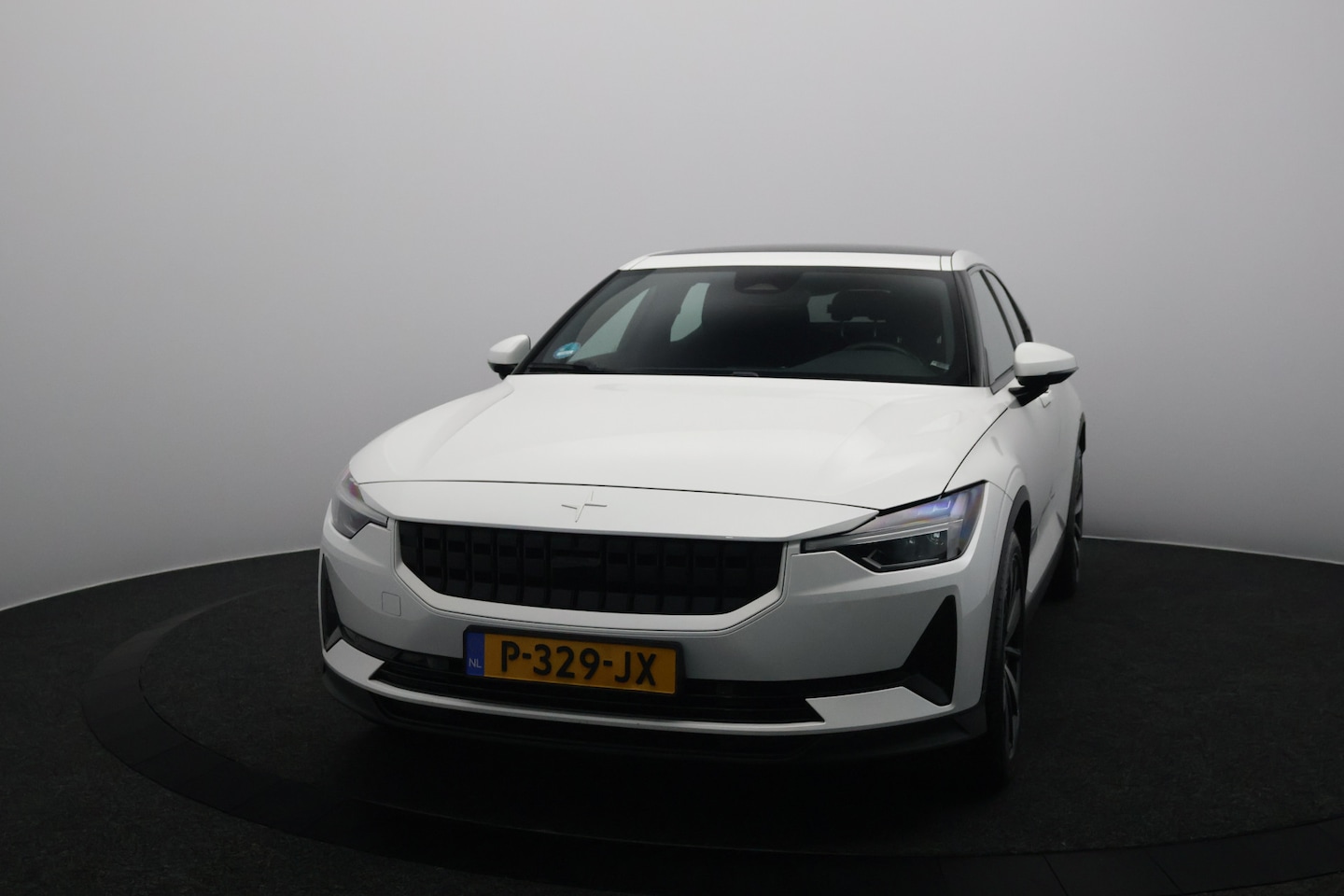 Polestar 2 - Long Range Single Motor 78 kWh SOH 92,9% | Panoramadak | Camera | Google Infotainment | Na - AutoWereld.nl