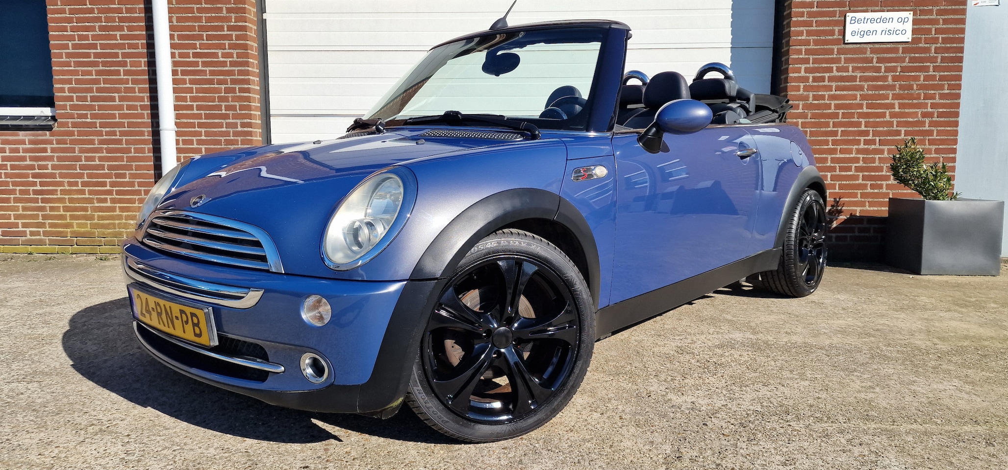 MINI Cabrio - 1.6 Cooper Chili In top staat verkerende Mini Cooper 1.616V Chili,,129.750km nap, nederland geleverde auto, - AutoWereld.nl