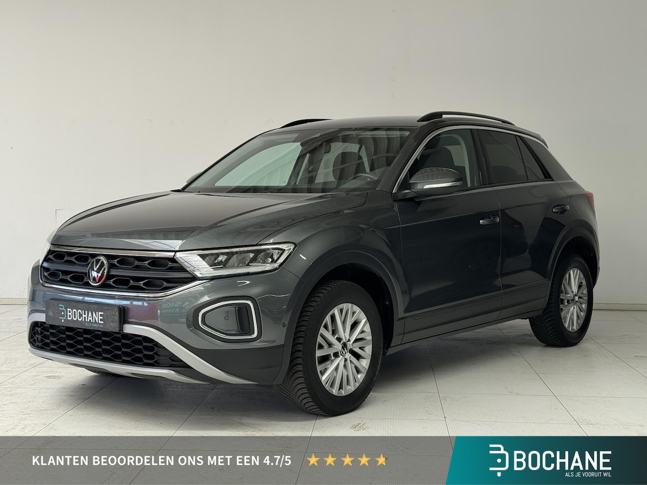 Volkswagen T-Roc - 1.0 TSI Life | Stoelverwarming | Navigatie | Climate Control | Parkeersensoren V+A | - AutoWereld.nl