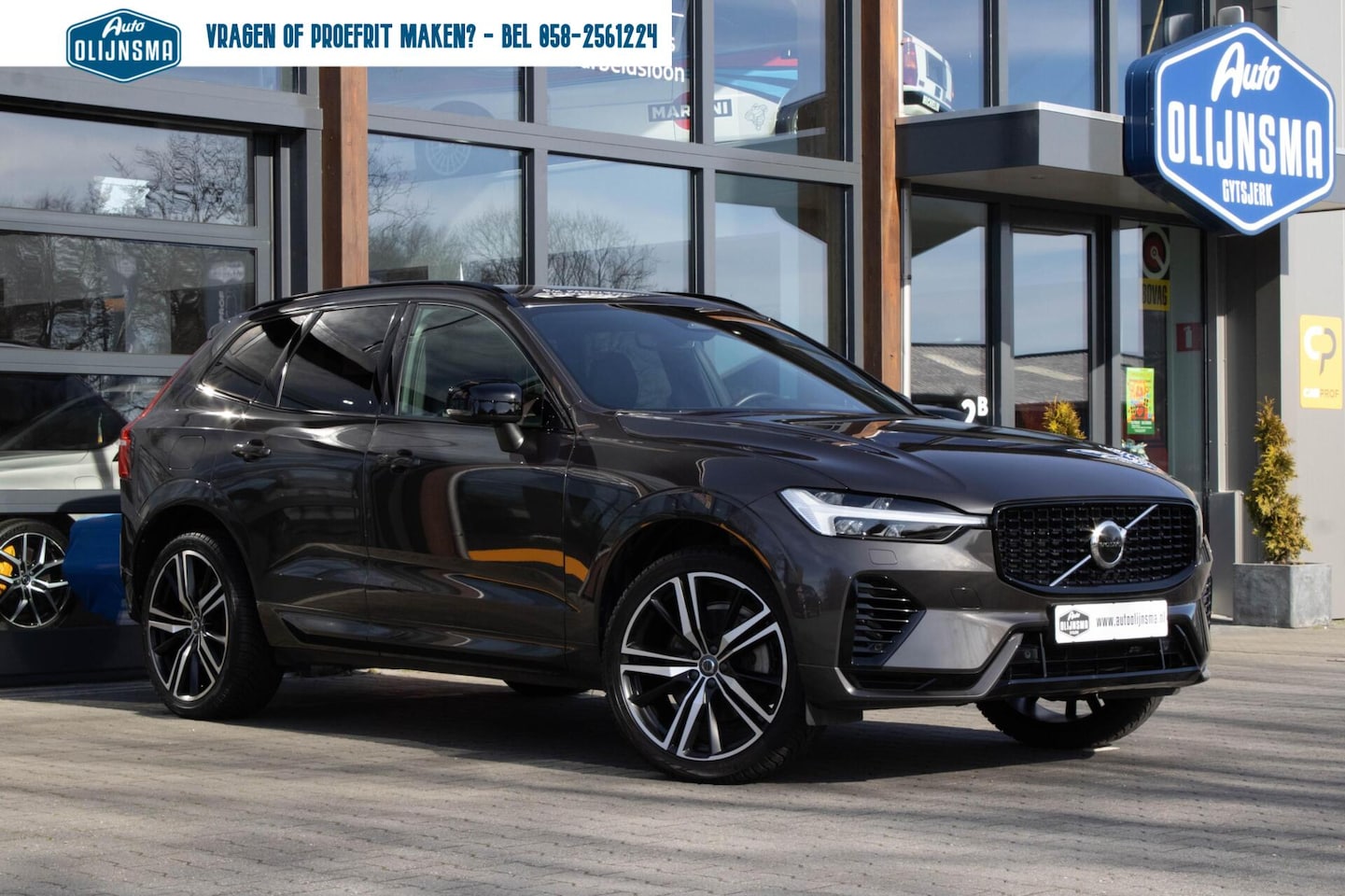 Volvo XC60 - 2.0 T8 PHEV AWD R-Design|Acc|Stuur & Stoelverwarming| - AutoWereld.nl