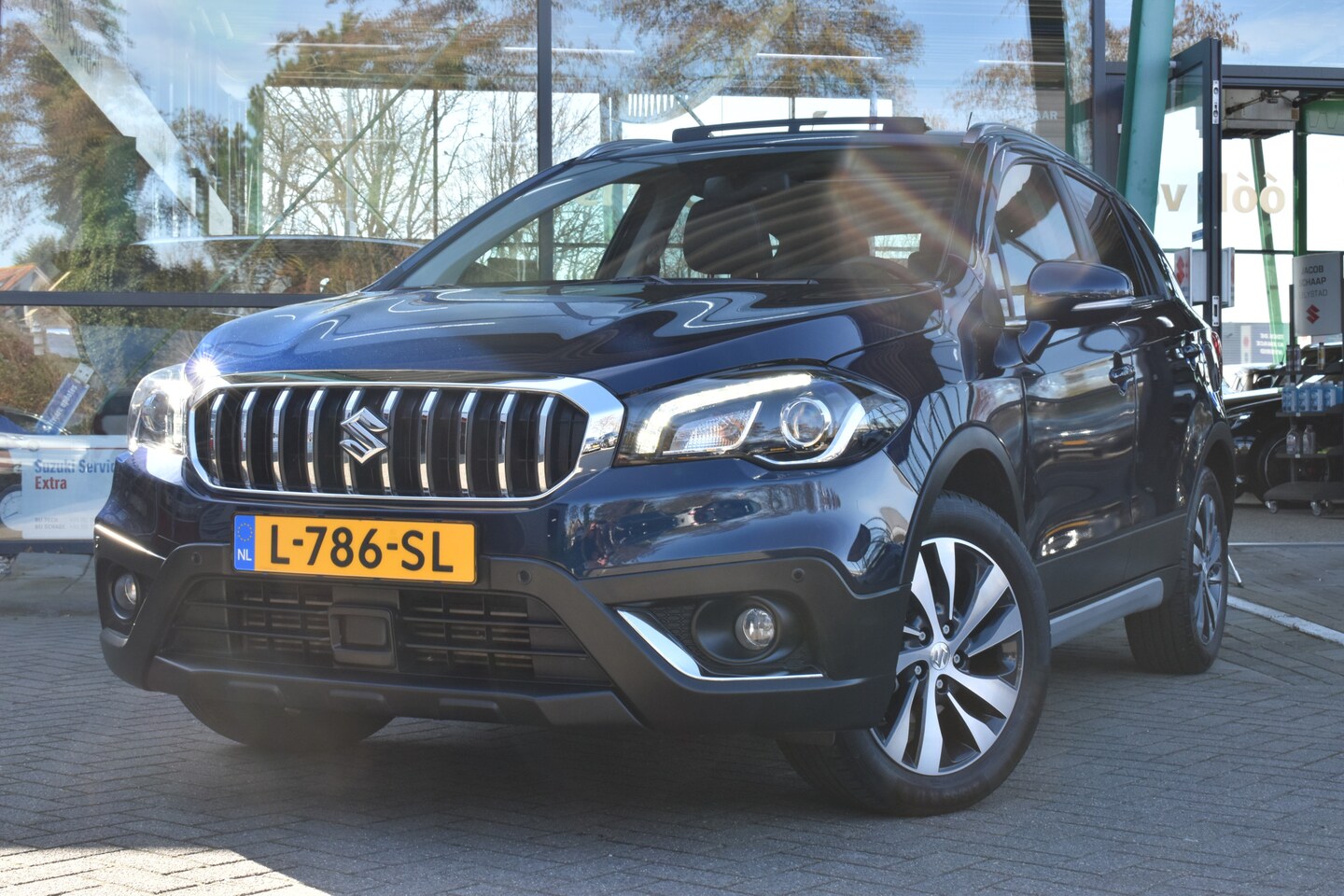 Suzuki S-Cross - 1.4 Boosterjet Style Smart Hybrid 130pk | Climate Control | Apple Carplay/Android Auto | N - AutoWereld.nl