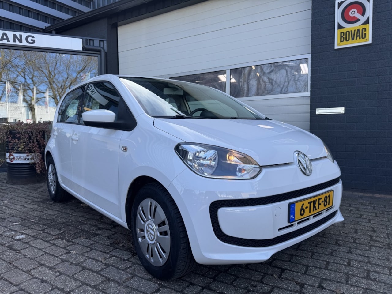 Volkswagen Up! - 1.0 move up! BlueM. - AutoWereld.nl