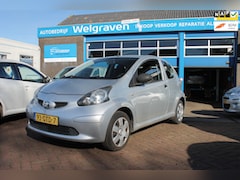Toyota Aygo - 1.0-12V 1 eigenaar nwe koppeling
