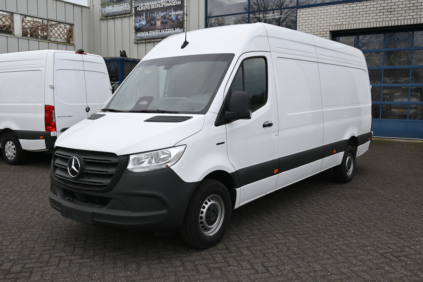 Mercedes-Benz eSprinter - 314 L3H2 Pro 81kWh DC-opladen 115 kW, 270 graden achterdeuren, Etc. - AutoWereld.nl