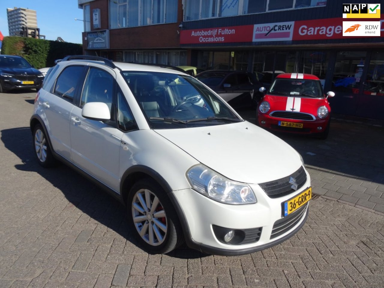 Suzuki SX4 - 1.6/Airco/Lederbek./LMV/Bluetooht/Trekhaak - AutoWereld.nl