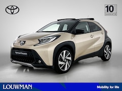 Toyota Aygo X - 1.0 VVT-i S-CVT Envy | Stoelverwarming | Elektrisch vouwdak | Automaat | 148
