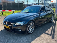 BMW 3-serie - 320i M Sport Facelift LED 18Inch Nette auto