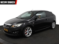 Ford Focus - 2.5 ST 225PK Recardo