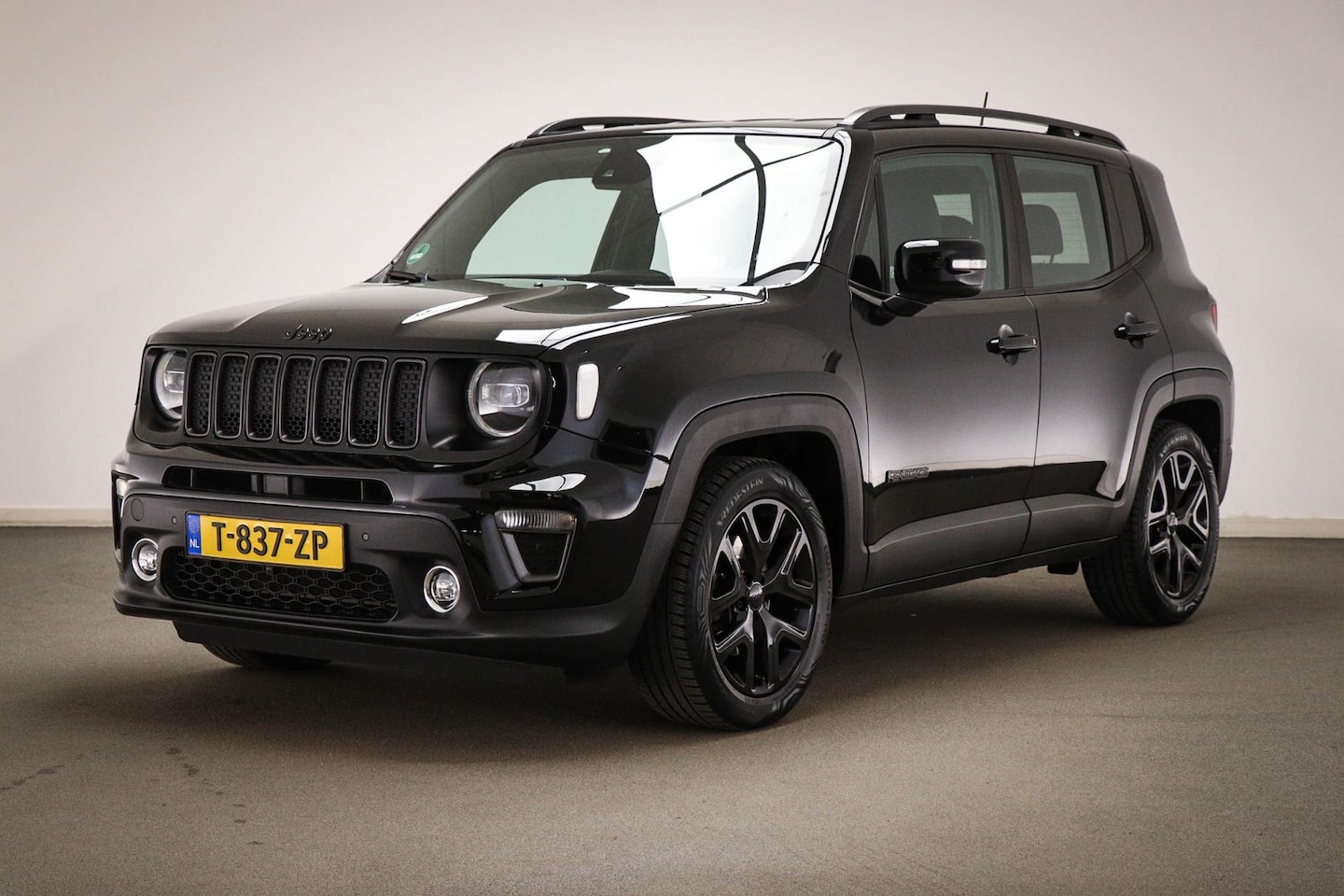 Jeep Renegade - 1.3T Limited | VISIBILTY / FUNCTION / PARKING- PACK | DAB | APPLE | CAMERA | TREKHAAK  | 1 - AutoWereld.nl