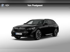 BMW 5-serie Touring - 550e xDrive | M Sportpakket Pro | Innovation Pack | Travel Pack | Comfort Pack | Trekhaak