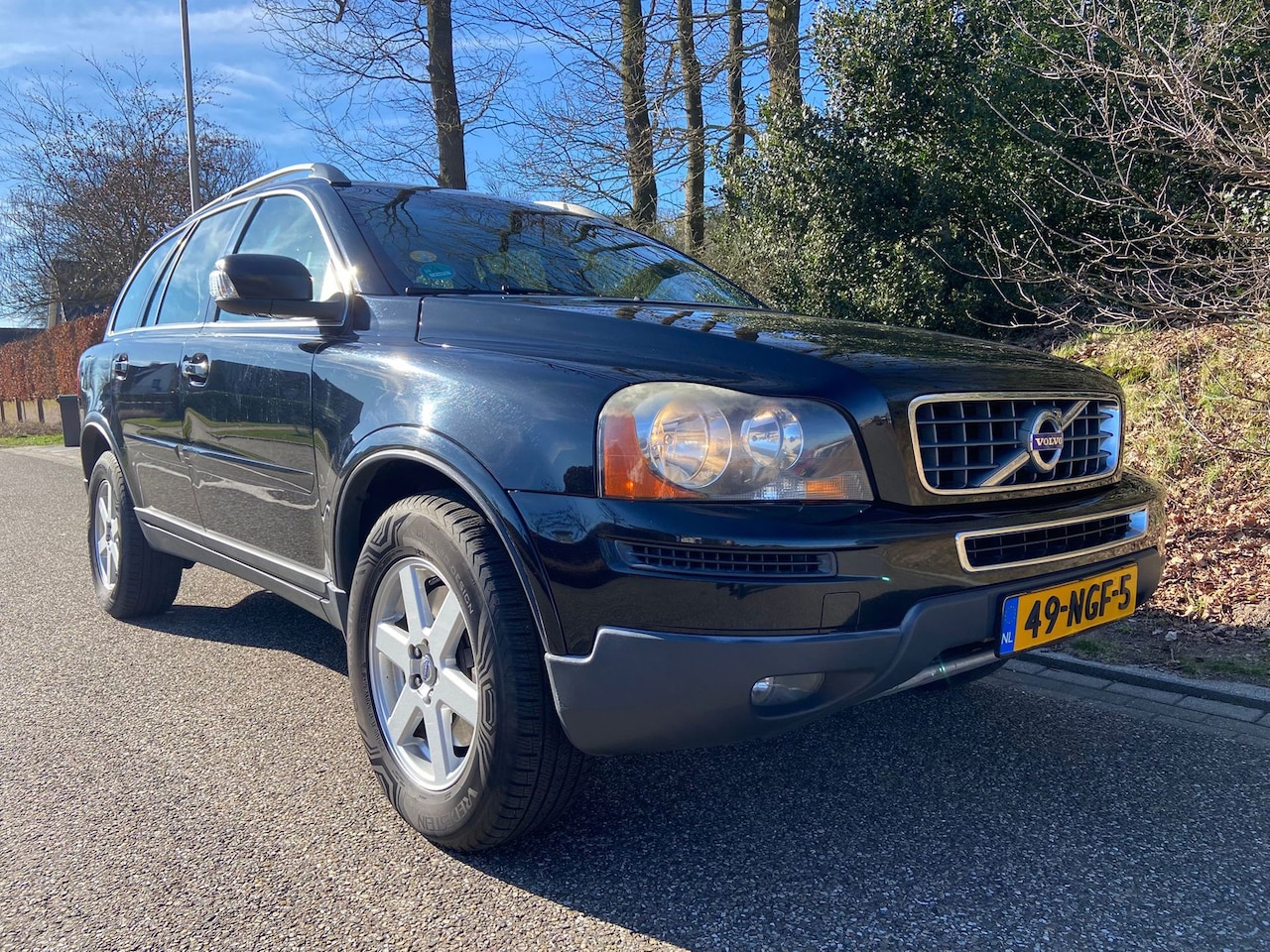Volvo XC90 - 2.4 D5 Momentum 7p. 4WD, BJ`2010, Exportprijs ex. BPM ! - AutoWereld.nl