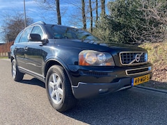 Volvo XC90 - 2.4 D5 Momentum 7p. 4WD, BJ`2010, Exportprijs ex. BPM