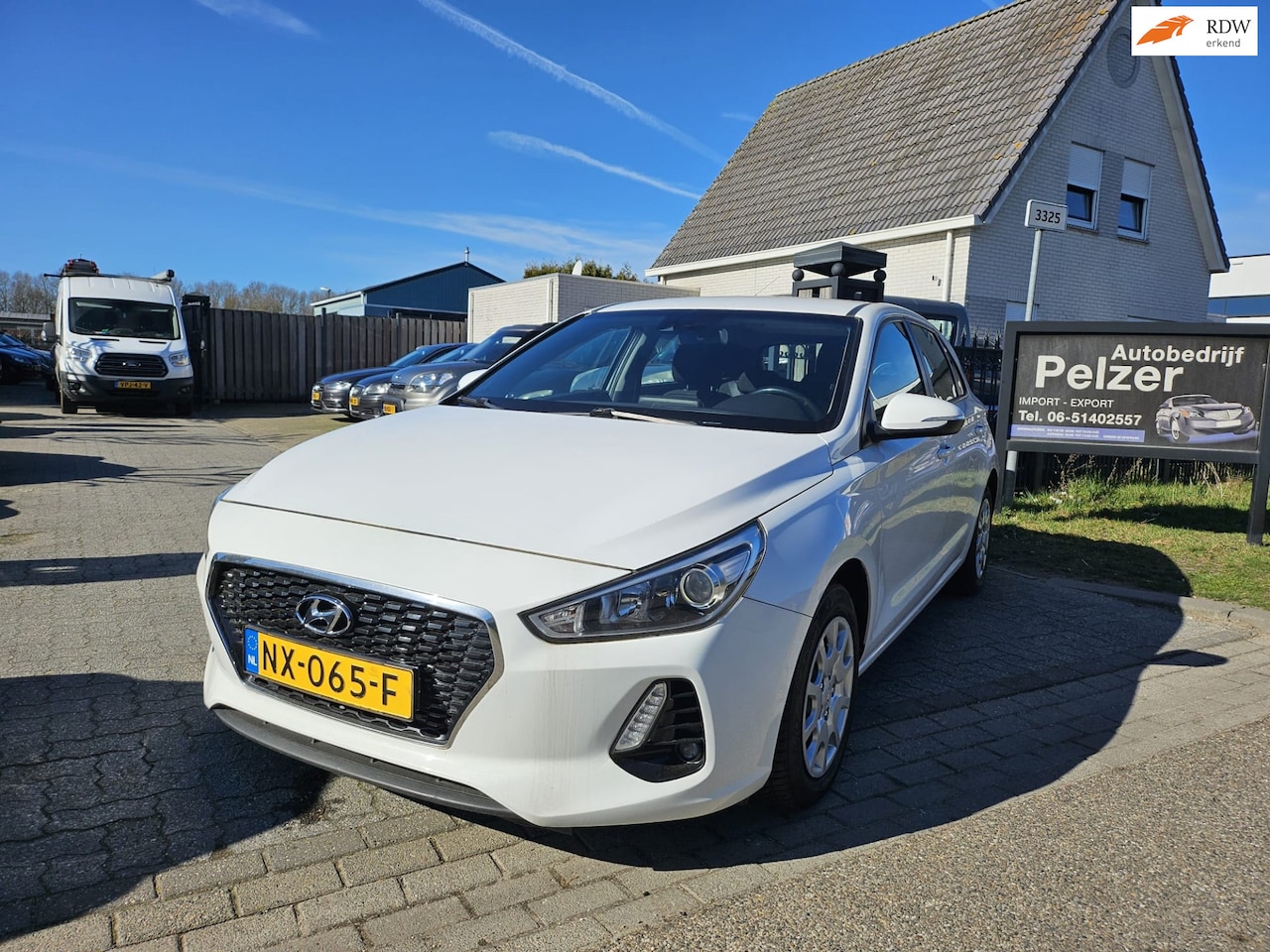 Hyundai i30 - 1.6 CRDi Comfort 1.6 CRDi Comfort - AutoWereld.nl