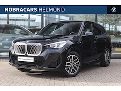 BMW iX1 - xDrive30 M Sport / Sportstoelen / M Adaptief onderstel / Stoelverwarming / Achteruitrijcam