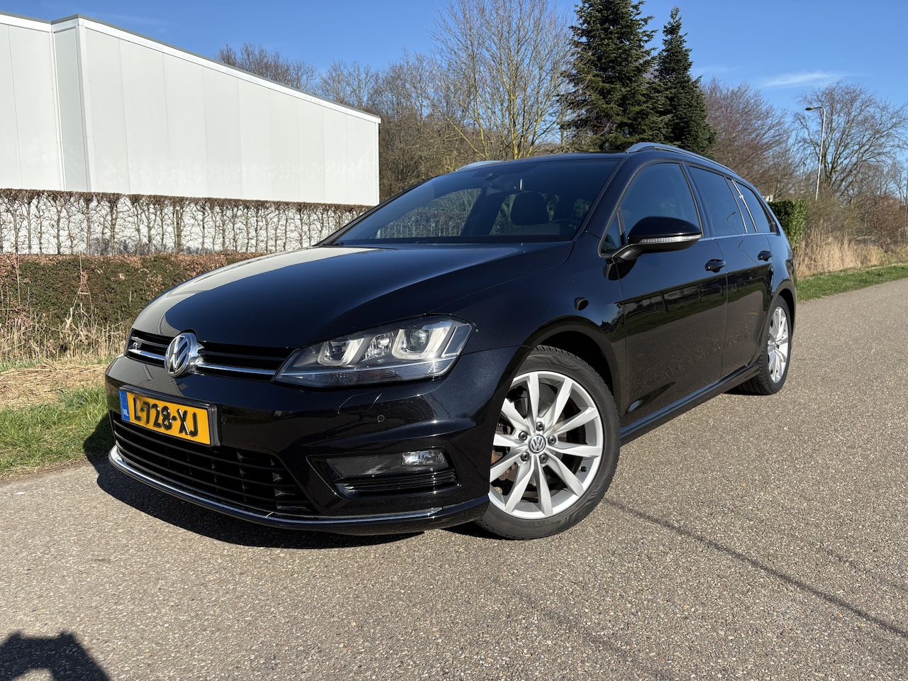 Volkswagen Golf - 1.4 TSI Business Edition R / R-LINE / NAVI / CRUISE / 168dkm! - AutoWereld.nl