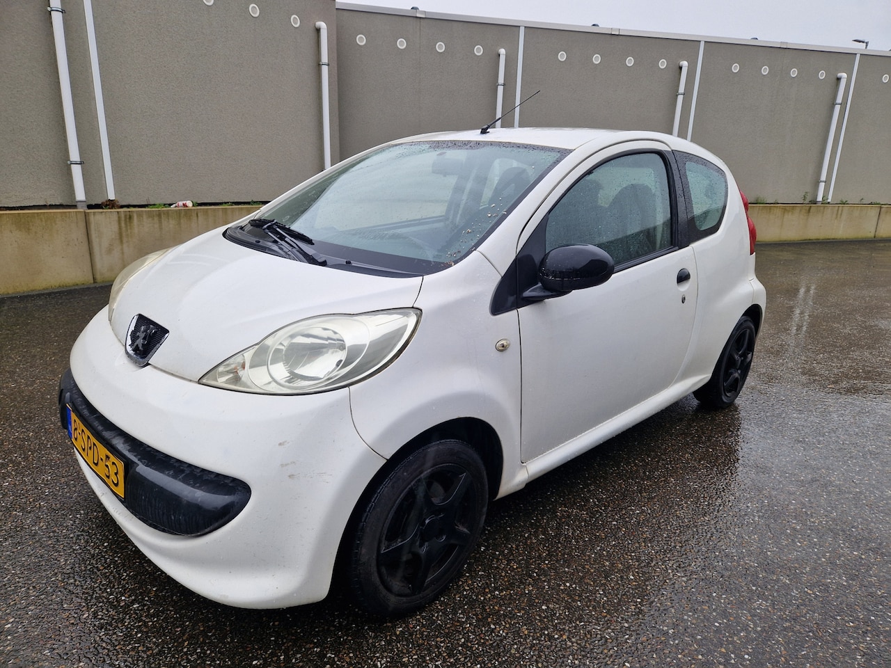 Peugeot 107 - 1.0-12V XR 1.0-12V XR - AutoWereld.nl