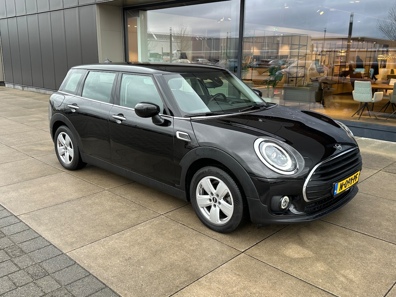 MINI Clubman - 1.5 One Salt Business Editie - AutoWereld.nl