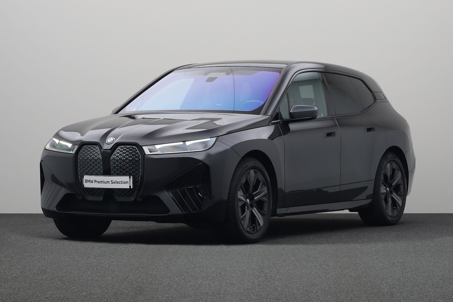 BMW iX - xDrive50 High Executive 112 kWh | Comfort Access | Hifi System Harman-Kardon | High Execut - AutoWereld.nl