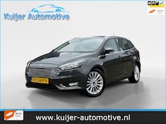 Ford Focus Wagon - 1.5 TDCI Titanium Automaat