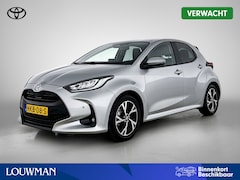 Toyota Yaris - 1.5 Hybrid Dynamic | BTW Voertuig | Stoelverwarming | Dealeronderhouden |