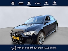 Audi A1 Sportback - 25 TFSI 95pk Epic / Navigatie via App Connect / Cruise control / Lichtmetalen velgen