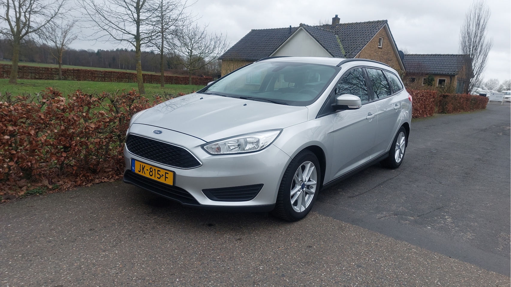Ford Focus Wagon - 1.0 Trend AIRCO/NAVI BJ 2016 - AutoWereld.nl