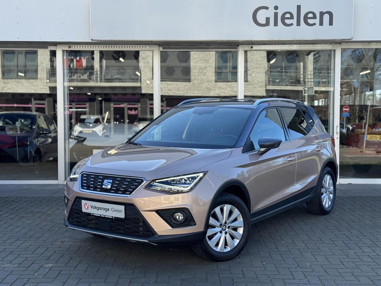 SEAT Arona - 1.0 TSI DSG-7 Xcellence Launch Edition | Eerste eigenaar, Trekhaak, Stoelverwarming, LED, - AutoWereld.nl