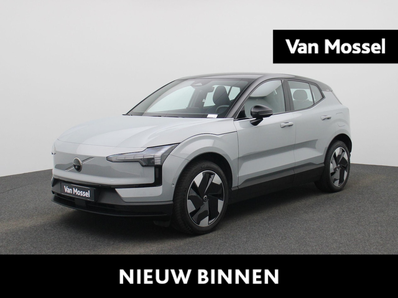 Volvo EX30 - Single Motor Extended Range Ultra | Stoelverwarming | Stuurverwarming | Carplay | Harman K - AutoWereld.nl