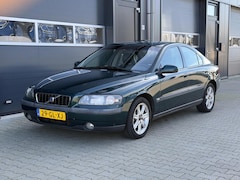 Volvo S60 - 2.4 Edition - NL auto - Airco - 210.000 KM