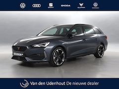 CUPRA Leon Sportstourer - 1.4 TSI eHybrid 204pk PHEV Adrenaline / Navigatie / Camera / Trekhaak