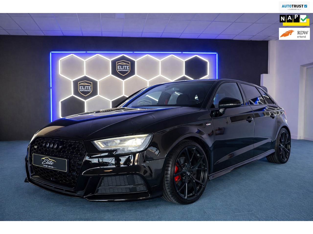 Audi A3 Sportback - 35 TFSI CoD Sport S Line Edition 35 TFSI CoD Sport S Line Edition - AutoWereld.nl
