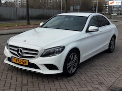 Mercedes-Benz C-klasse - 200 Business Solution AMG*Automaat*CarPlay*Cruise*Camera*StoelVerwarming*Velgen