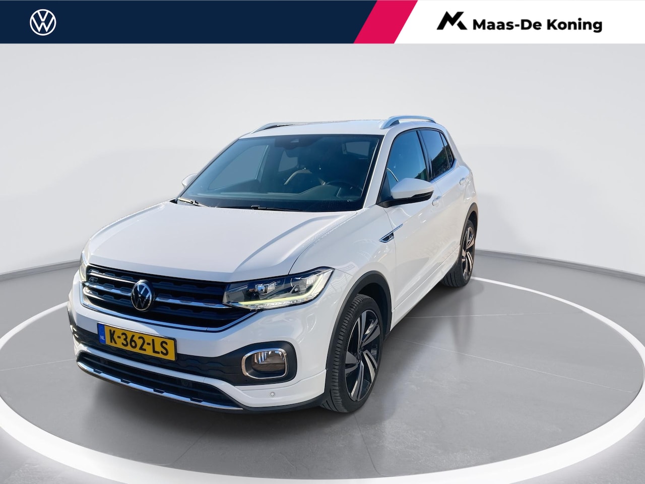 Volkswagen T-Cross - 1.5TSI/150PK R-Line DSG · Trekhaak · Navigatie · Camera + Parkeersensoren · Garantie t/m 1 - AutoWereld.nl